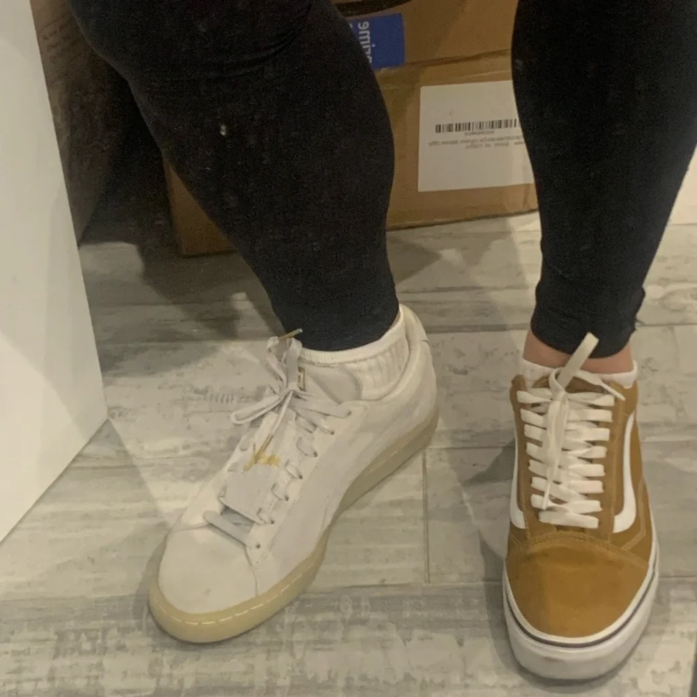 PUMA Off White Old School Suede Classic Shoes Sneakers Women
